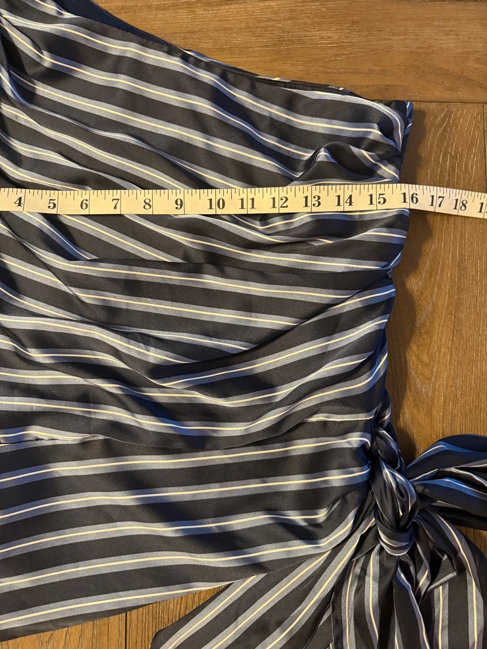 WHBM White House Black Market One Shoulder Striped Tie Waist Blouse Size 6 - Picture 7 of 9